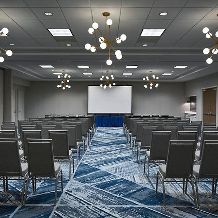 Delta Hotels By Marriott Norfolk Airport Bagian luar foto