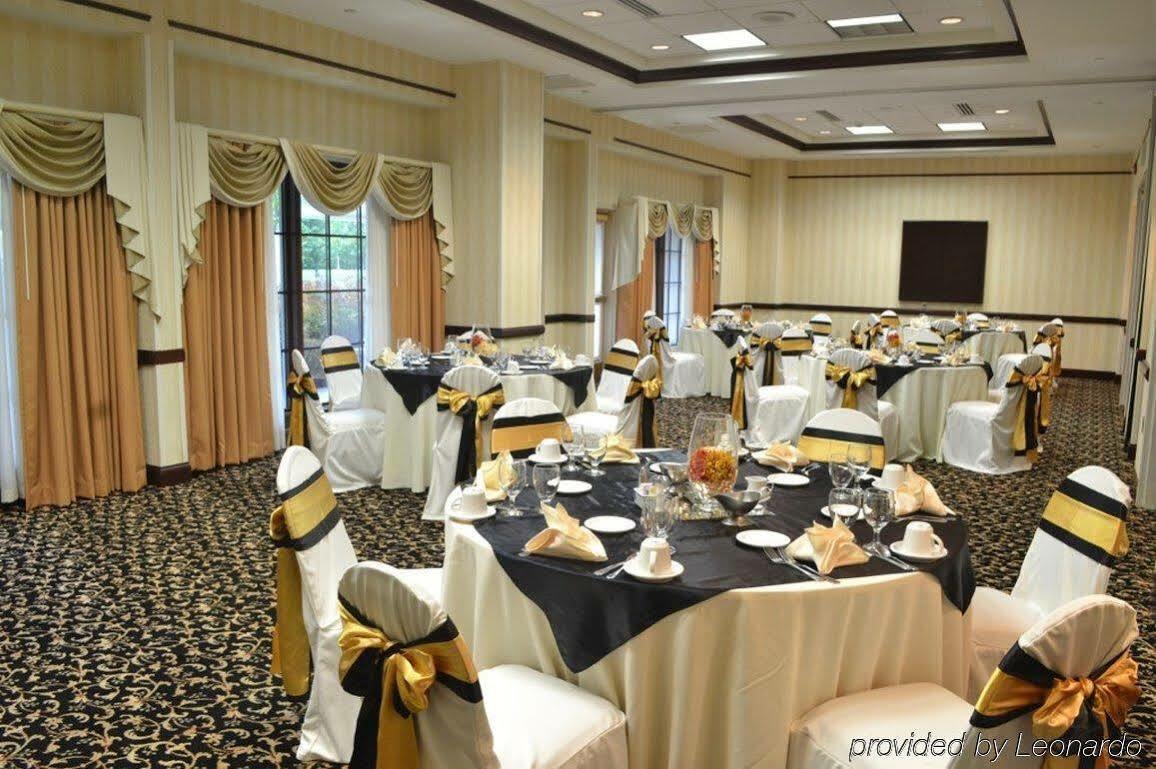 Delta Hotels By Marriott Norfolk Airport Bagian luar foto